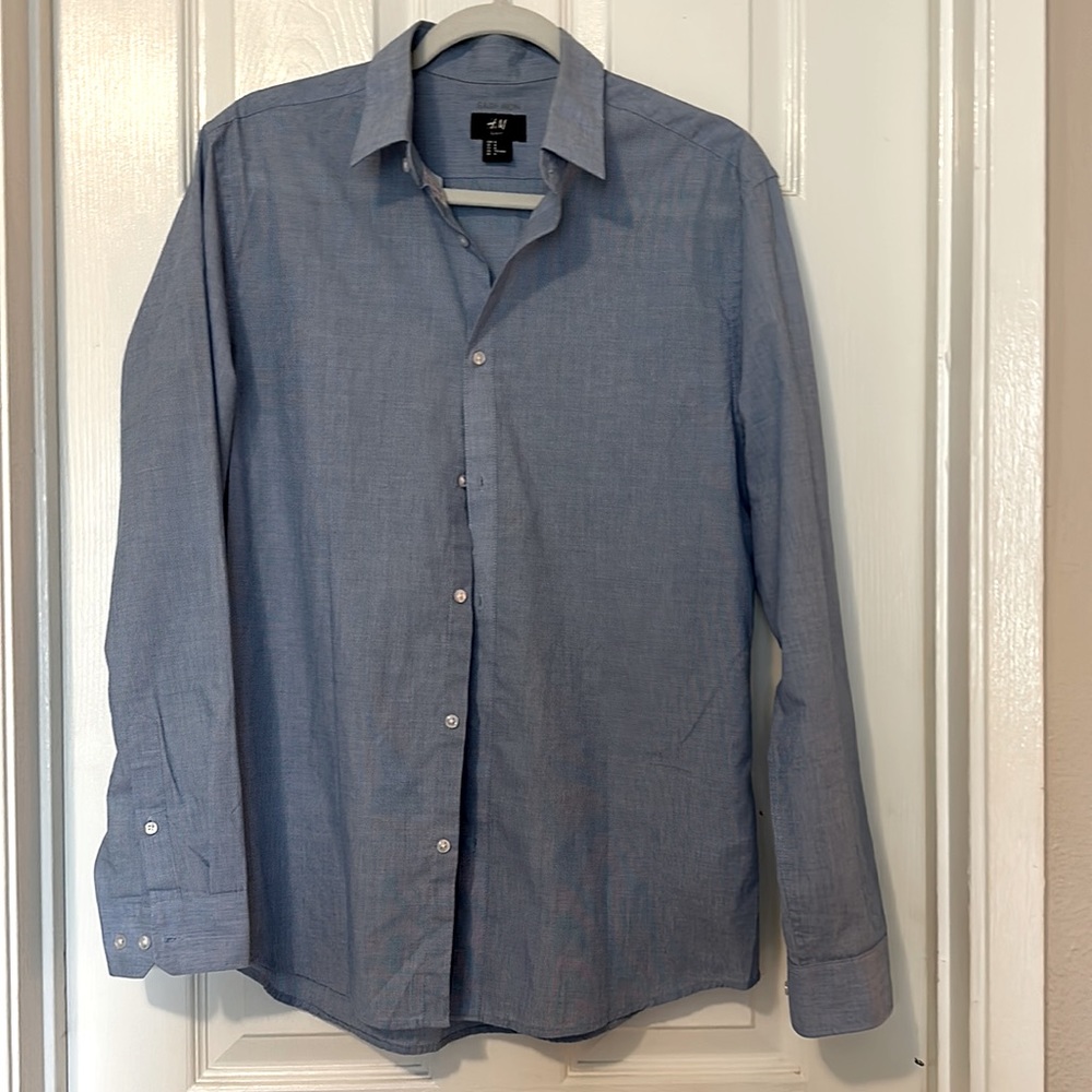 BNWOT H&M dress shirt men’s size M